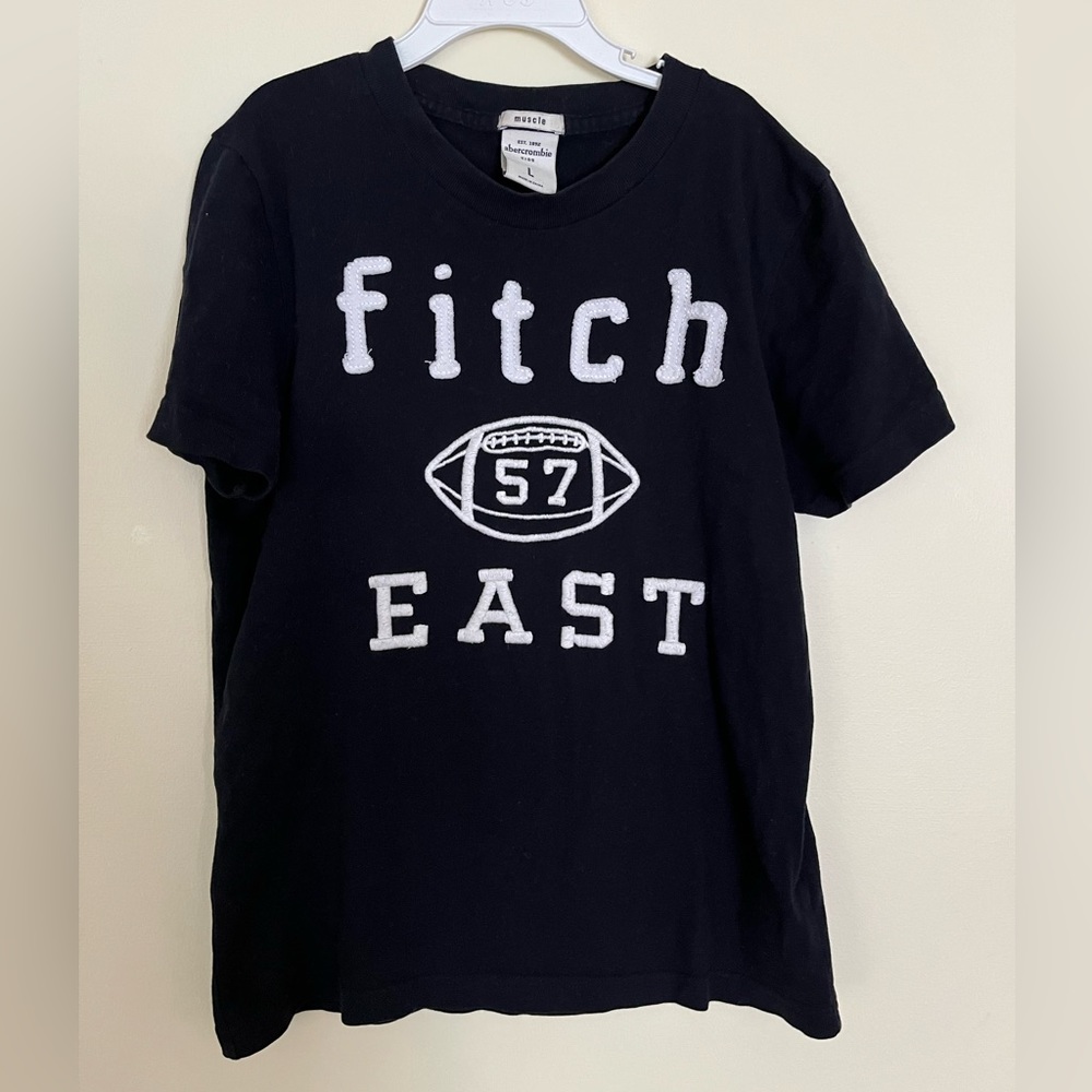 Abercrombie & Fitch kids T-shirt graphic Football muscle fit size L